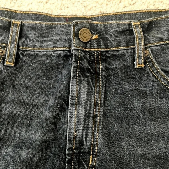 BDG Urban Outfitters washed vintage black shorts, size 32 - Picture 4 of 15